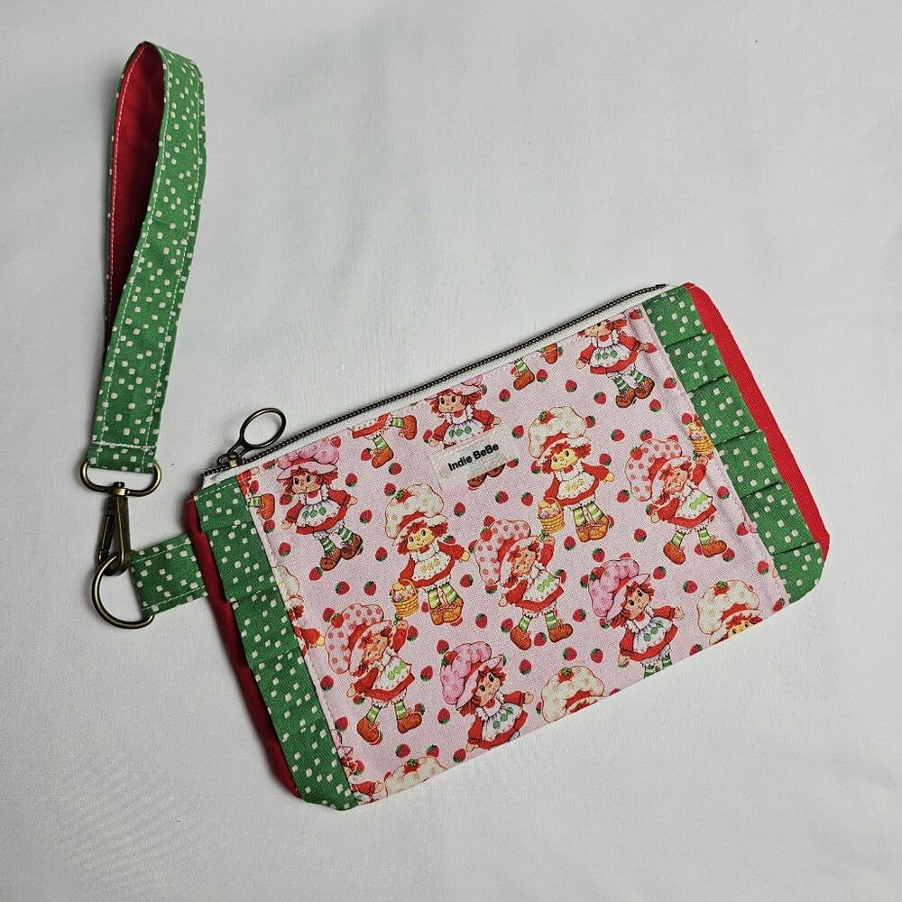 Vintage Strawberry Shortcake Fabric Wristlet Wallet Purse: Gift for Women